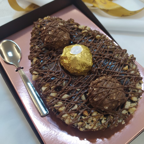 OVO DE COLHER FERRERO ROCHER