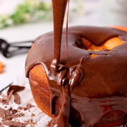 [2078] BOLO CENOURA COM BRIGADEIRO